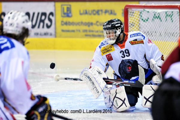 LNA: Berne prend une option — Reportage