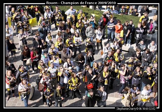 Photo hockey reportage Les Rouennais fêtent leurs héros