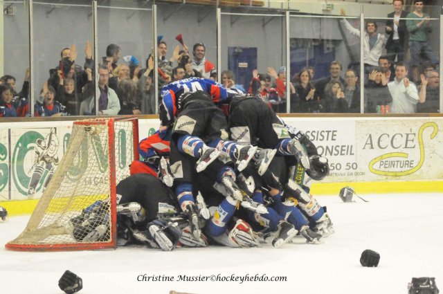 Photo hockey match Caen  - Brest  le 24/04/2010