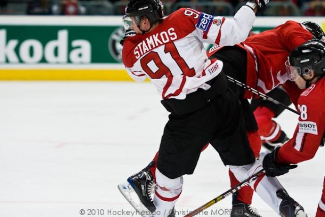 Photo hockey reportage Hockey mondial 10: Le Canada écrasé