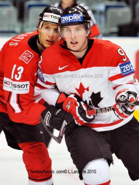 Photo hockey reportage Hockey mondial 10: Le Canada écrasé