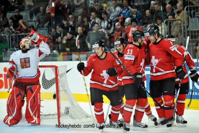 Photo hockey reportage Hockey mondial 10: La Suisse invaincue