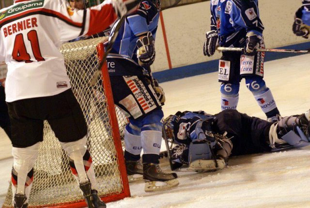 Photo hockey match Angers  - Briançon  le 18/09/2010