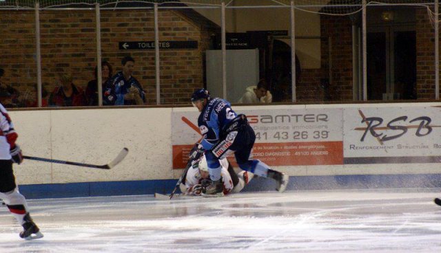 Photo hockey match Angers  - Briançon  le 18/09/2010