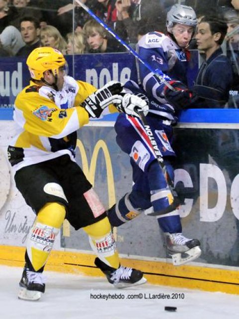 Photo hockey match Grenoble  - Strasbourg  le 18/09/2010