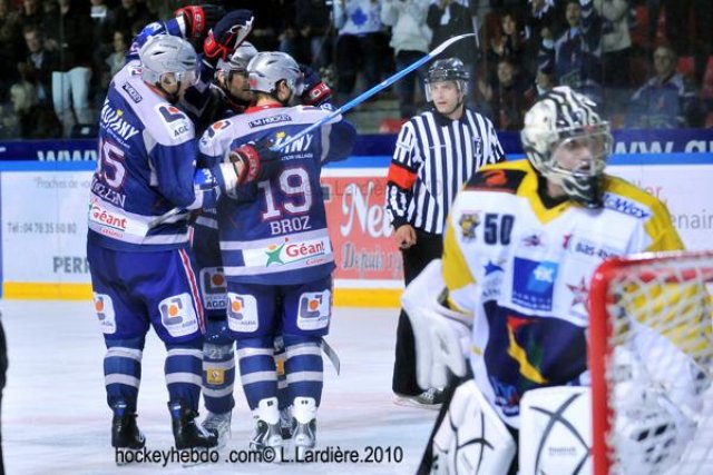 Photo hockey match Grenoble  - Strasbourg  le 18/09/2010