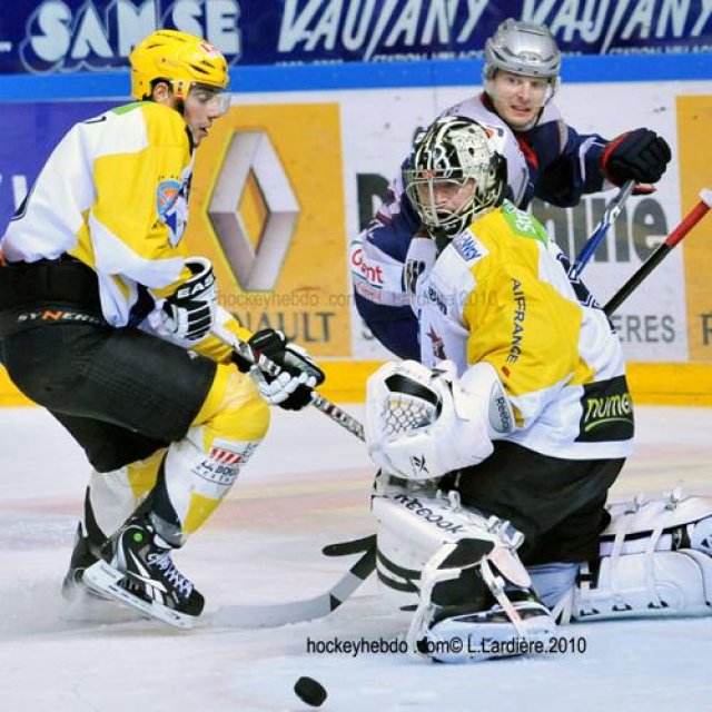 Photo hockey match Grenoble  - Strasbourg  le 18/09/2010
