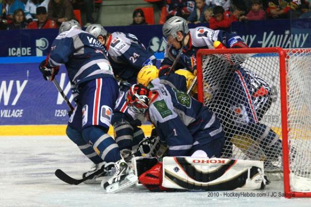 Photo hockey match Grenoble  - Strasbourg  le 18/09/2010