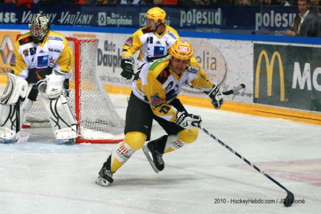 Photo hockey match Grenoble  - Strasbourg  le 18/09/2010