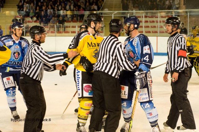 Photo hockey match Angers  - Rouen le 21/09/2010