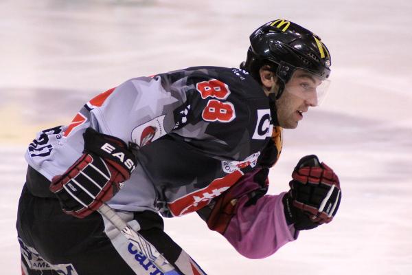 Amiens  8 - 4 Dijon 