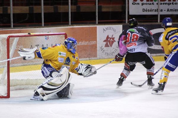 Amiens  8 - 4 Dijon 