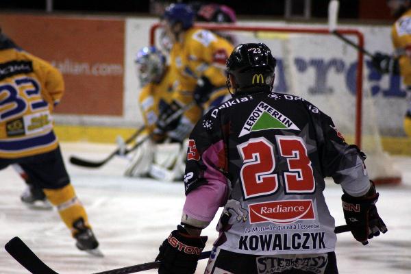 Amiens  8 - 4 Dijon 
