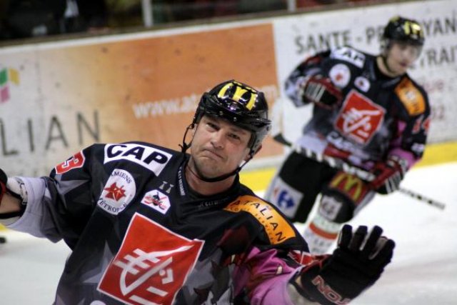 Photo hockey match Amiens  - Dijon  le 21/09/2010