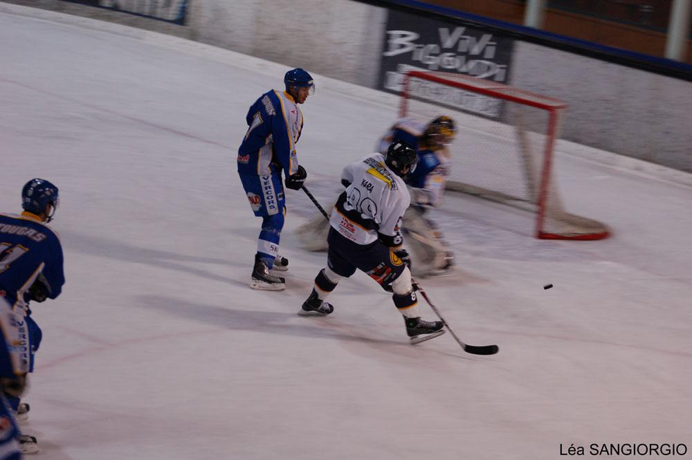Villard-de-Lans 6 - 4 Chamonix 