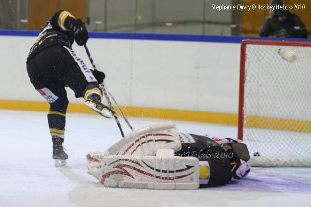Photo hockey match Rouen - Caen  le 25/09/2010