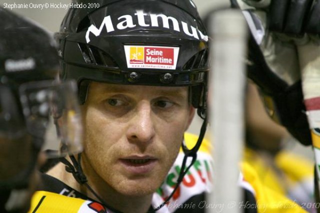 Photo hockey match Rouen - Caen  le 25/09/2010