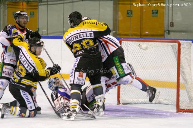 Photo hockey match Rouen - Caen  le 25/09/2010