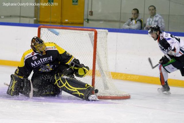 Photo hockey match Rouen - Caen  le 25/09/2010