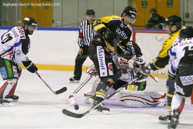 Photo hockey match Rouen - Caen  le 25/09/2010
