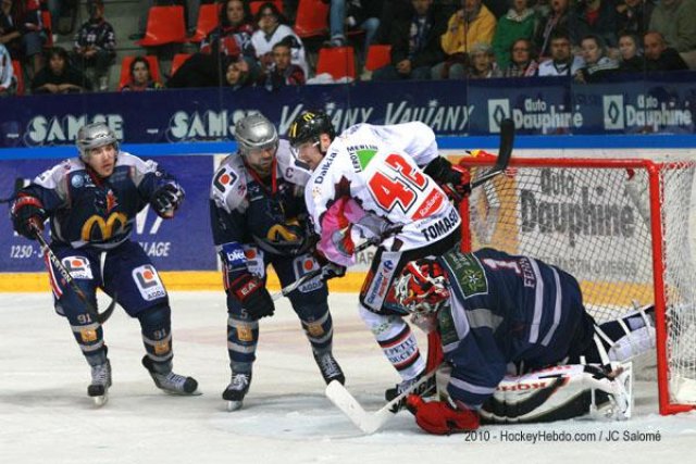 Photo hockey match Grenoble  - Amiens  le 02/10/2010
