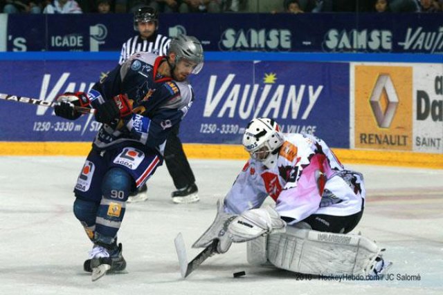 Photo hockey match Grenoble  - Amiens  le 02/10/2010
