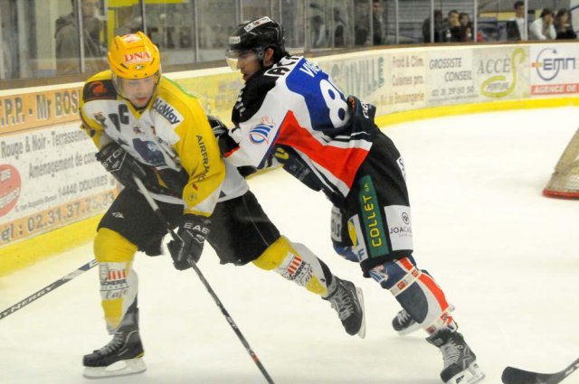 Photo hockey match Caen  - Strasbourg  le 02/10/2010