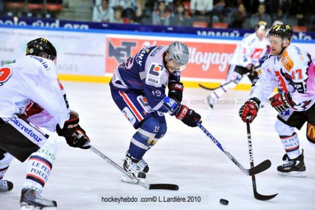 Photo hockey match Grenoble  - Amiens  le 02/10/2010