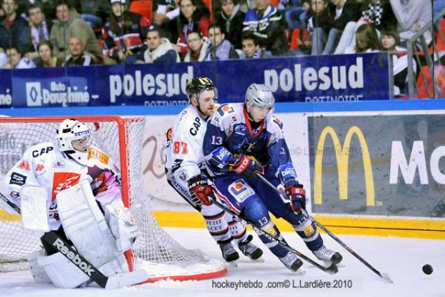 Photo hockey match Grenoble  - Amiens  le 02/10/2010