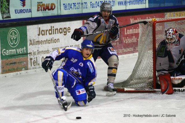 Photo hockey match Villard-de-Lans - Grenoble  le 09/10/2010
