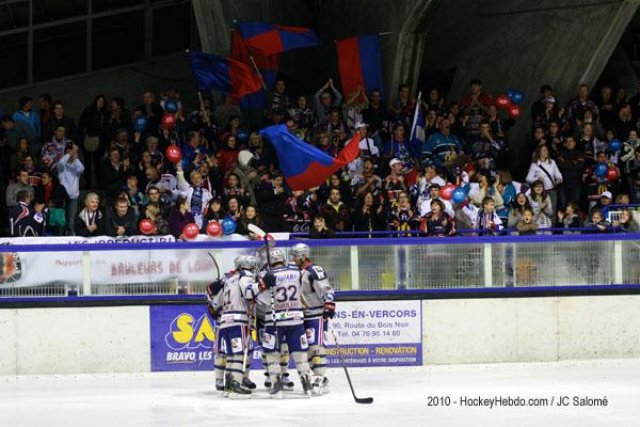 Photo hockey match Villard-de-Lans - Grenoble  le 09/10/2010