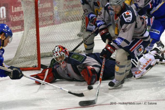 Photo hockey match Villard-de-Lans - Grenoble  le 09/10/2010