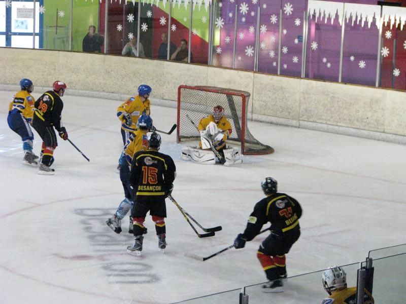 Besançon 6 - 2 Dijon II