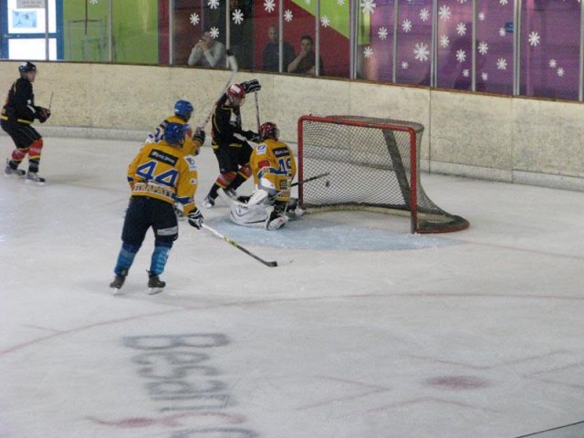 Photo hockey match Besançon - Dijon II le 09/10/2010