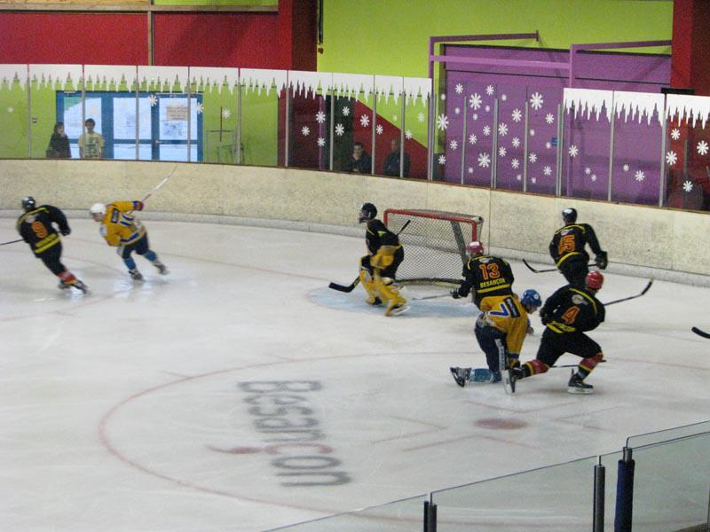 Besançon 6 - 2 Dijon II