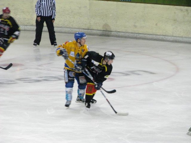 Photo hockey match Besançon - Dijon II le 09/10/2010