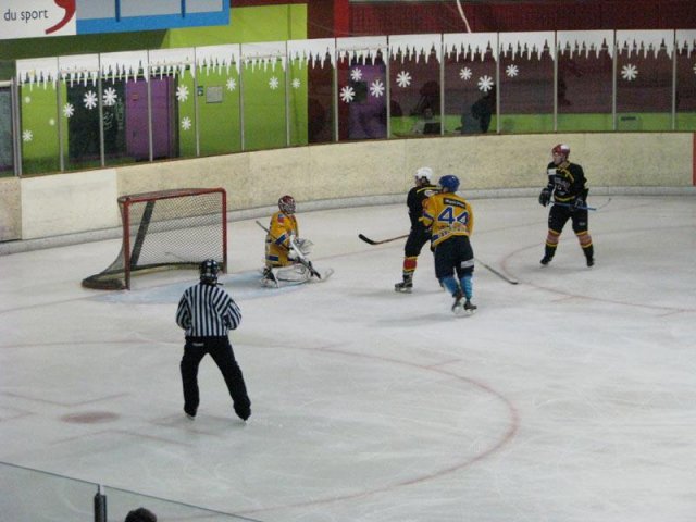 Photo hockey match Besançon - Dijon II le 09/10/2010