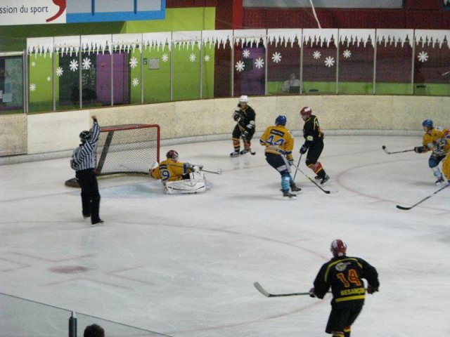 Photo hockey match Besançon - Dijon II le 09/10/2010