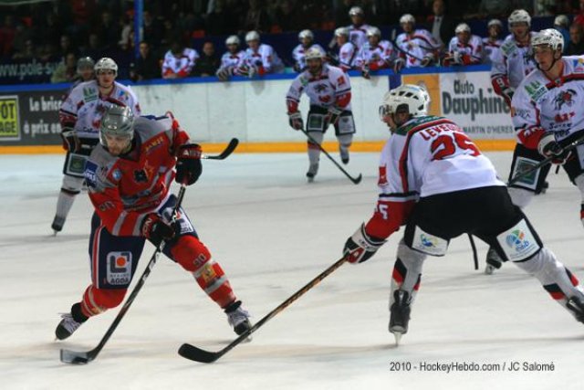 Photo hockey match Grenoble  - Briançon  le 12/10/2010