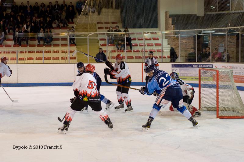 Angers  4 - 1 Neuilly/Marne