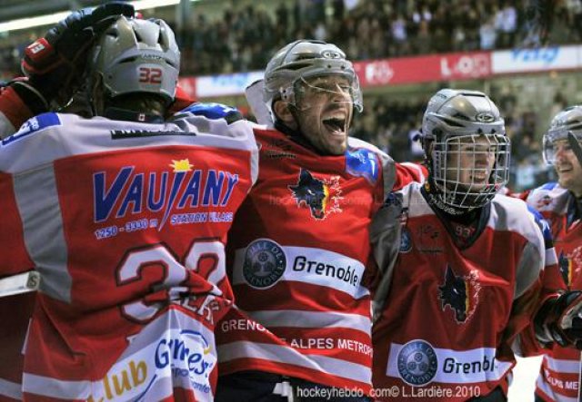 Photo hockey match Grenoble  - Briançon  le 12/10/2010