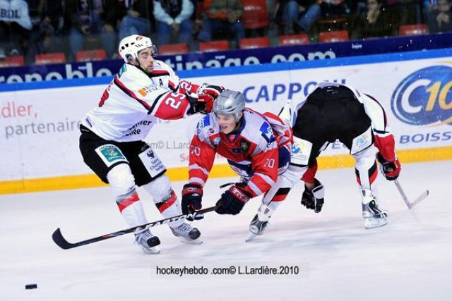 Photo hockey match Grenoble  - Briançon  le 12/10/2010