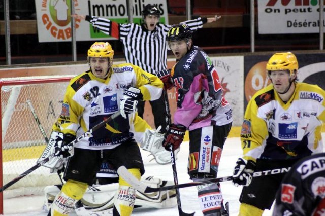 Photo hockey match Amiens  - Strasbourg  le 12/10/2010