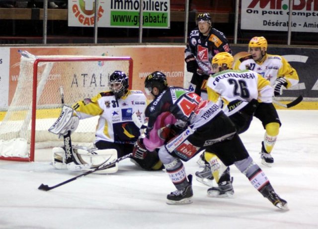 Photo hockey match Amiens  - Strasbourg  le 12/10/2010