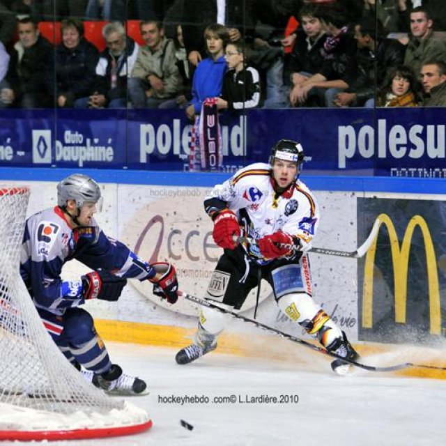 Photo hockey match Grenoble  - Morzine-Avoriaz le 16/10/2010