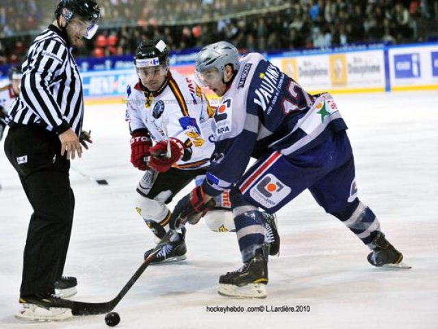 Photo hockey match Grenoble  - Morzine-Avoriaz le 16/10/2010