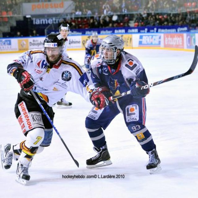 Photo hockey match Grenoble  - Morzine-Avoriaz le 16/10/2010