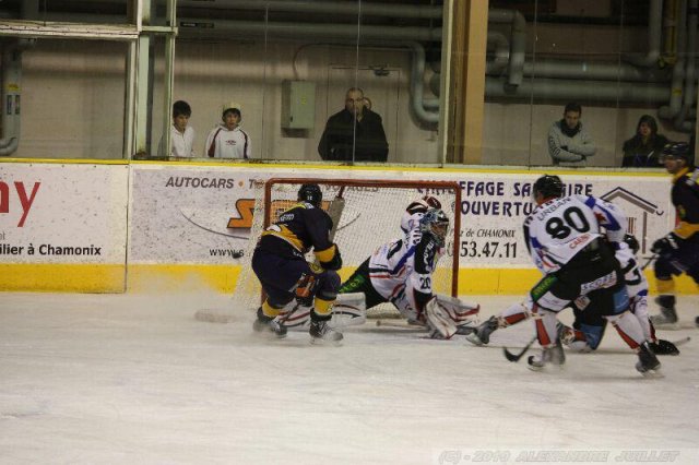 Photo hockey match Chamonix  - Caen  le 23/10/2010