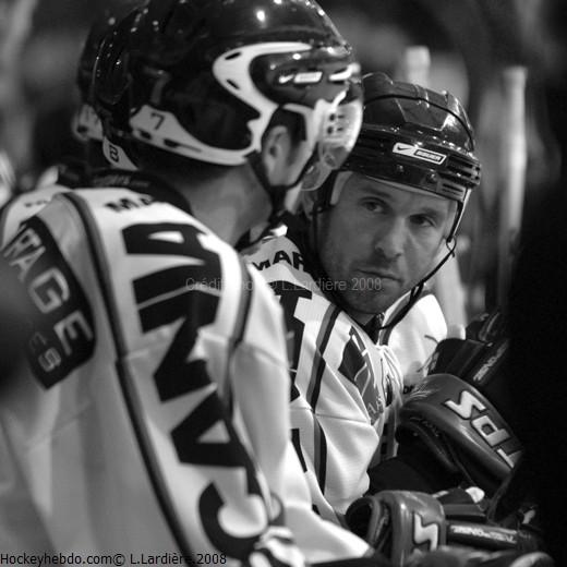 Grenoble  5 - 4 Angers 