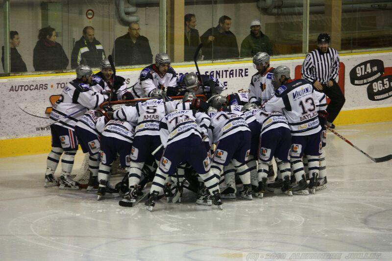 Chamonix  3 - 4 Grenoble 